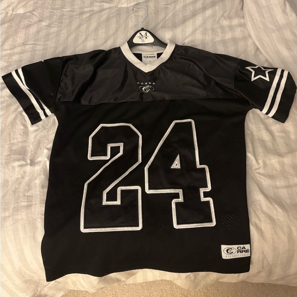 CARRE Black & White Jersey #24